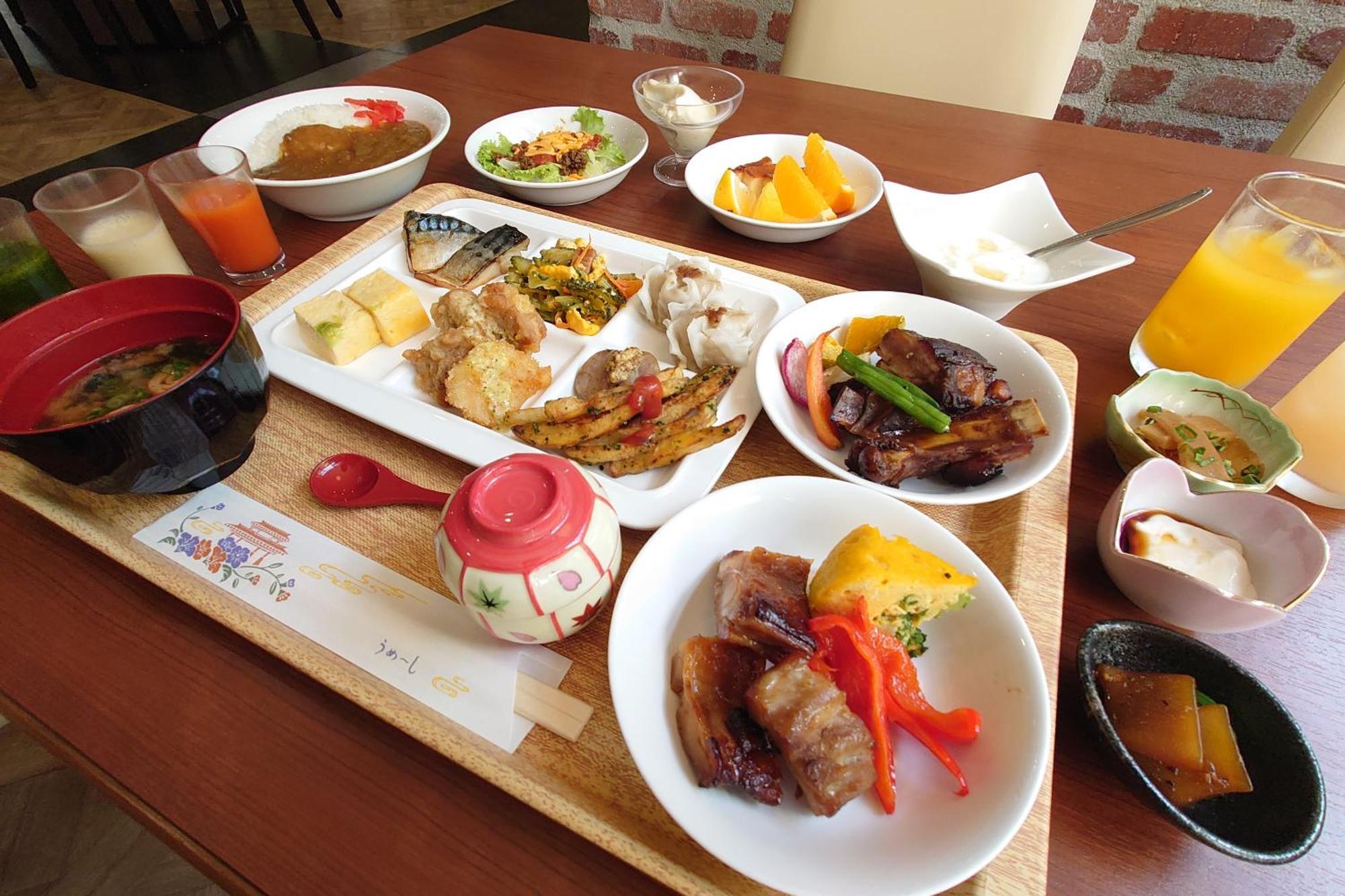 Okinawa Hotel Наха Экстерьер фото